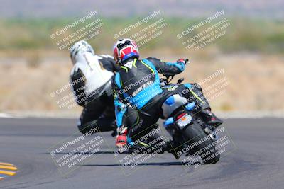 media/Oct-09-2022-SoCal Trackdays (Sun) [[95640aeeb6]]/Turn 14 Backside (1125am)/